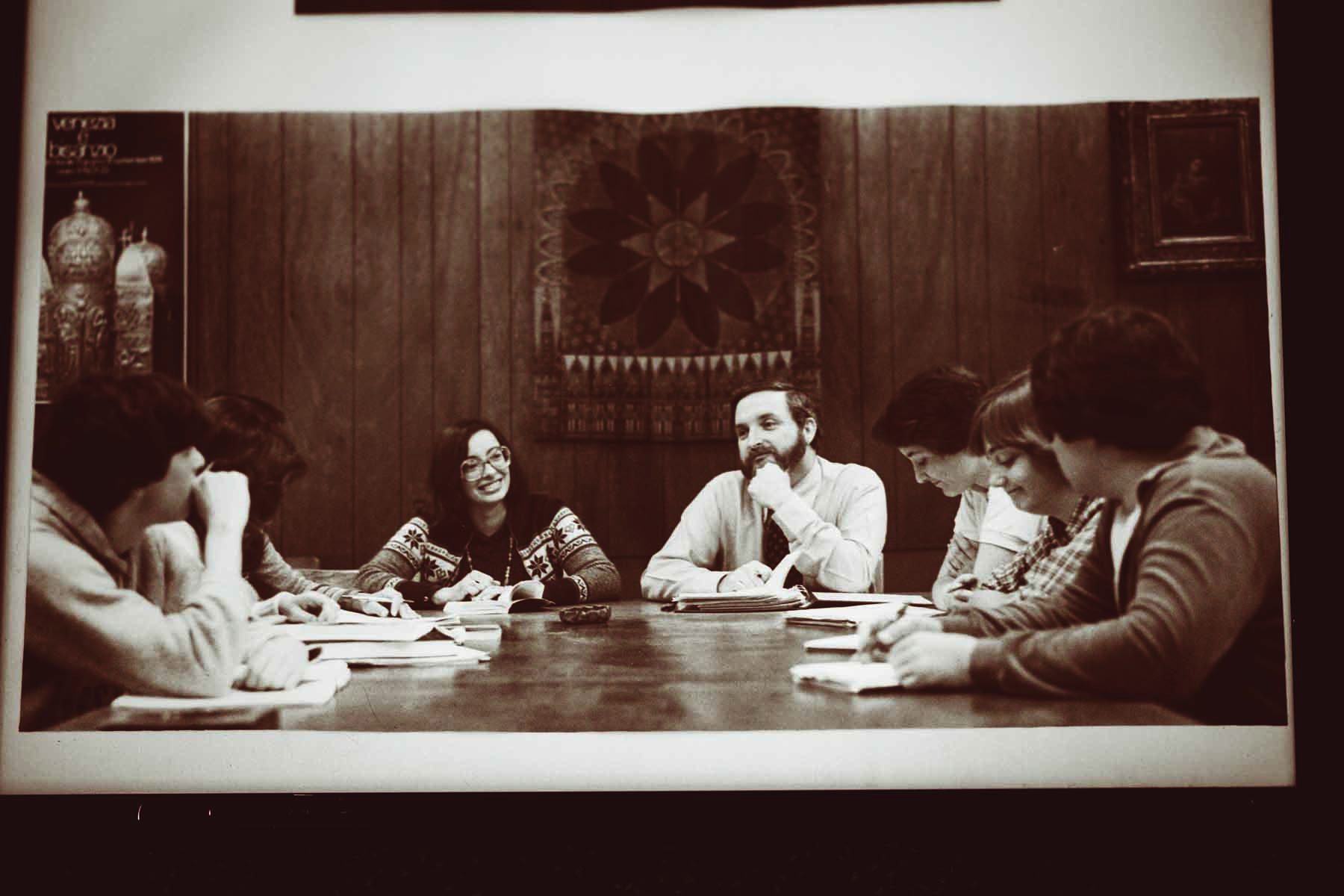 Grace leads an honors seminar around the Woodrow Wilson Table in the early 1980s. 