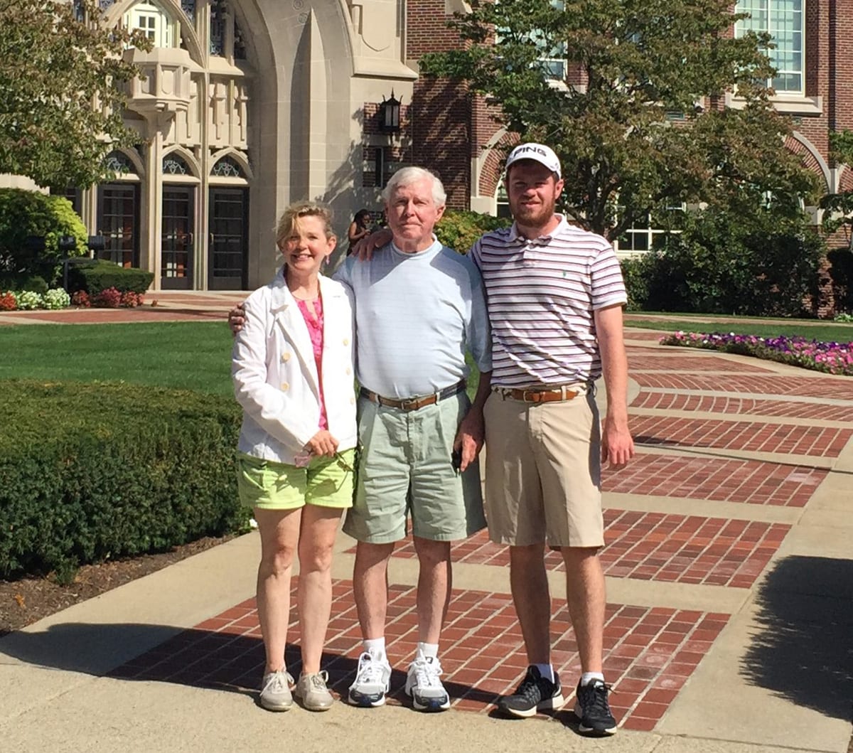 Patrick J. Healey ’17 with his mother, Kathleen McCormick Healey ’84, and grandfather, Edward J. McCormick ’57 in front of Harkins Hall.