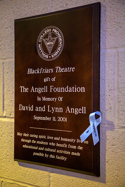 Plaque commemorating the gift in memory of David '69 and Lynn Angell
