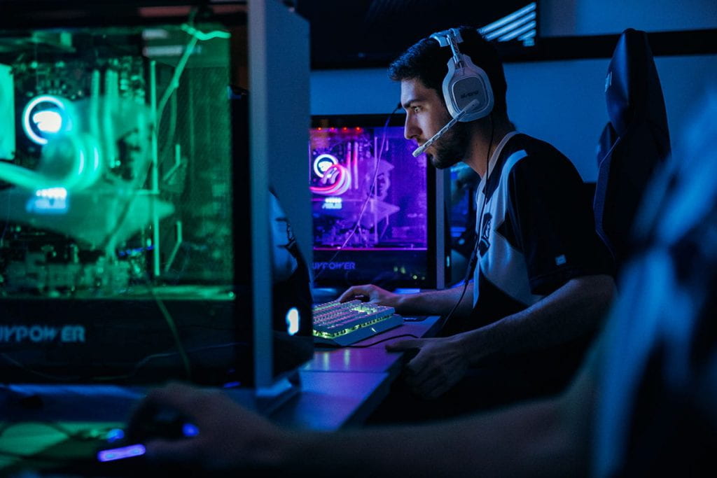 Esports competition sharpens students' skills in teamwork, communication, and problem-solving. Zachary Gandara '19 concentrates on a game.