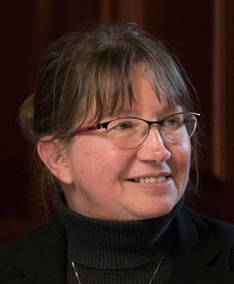 Dr. Daria Spezzano