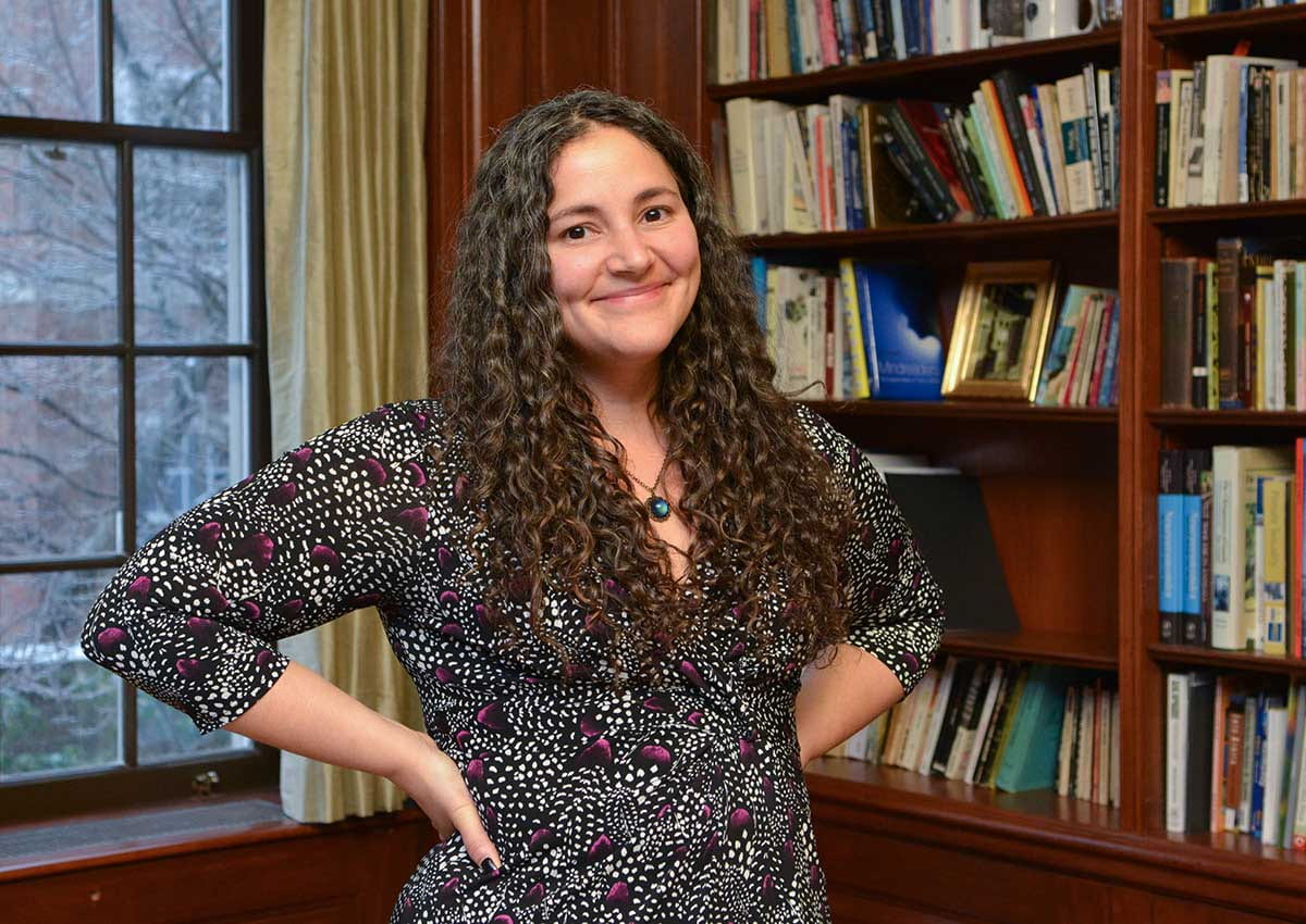 Dr Laurie Santos Host Of The Happiness Lab Podcast To Present 