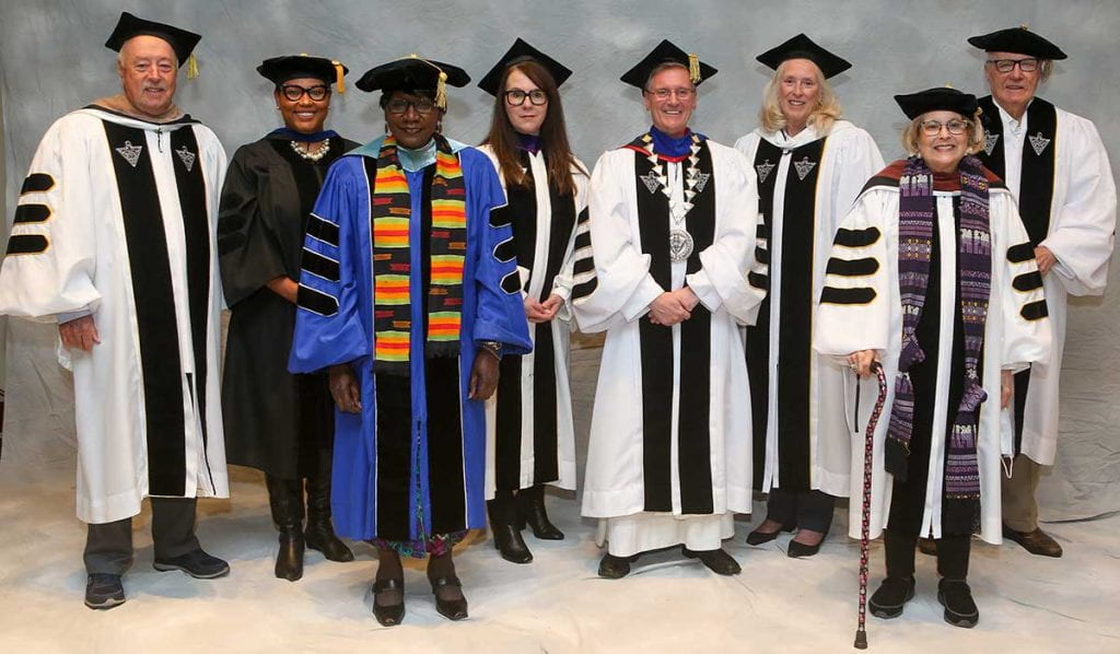 Nordamerika bandage pessimistisk Providence College inducts first student members to its new chapter of Phi  Beta Kappa | News | Providence College