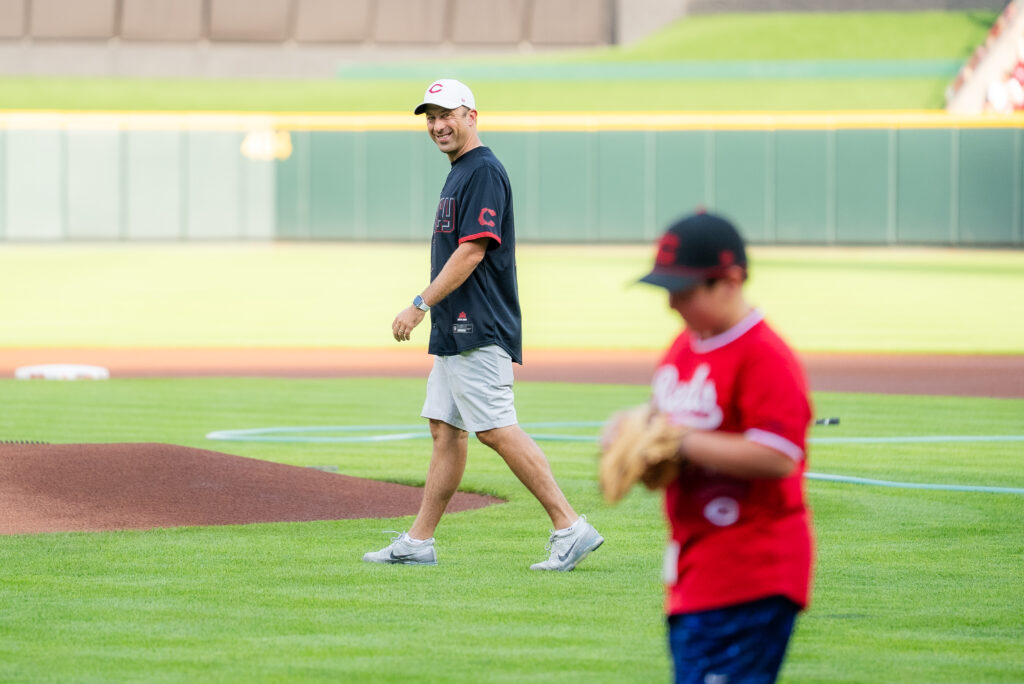 In July 2025, Richard Pitino '05 threw out the first pitch to his son, Jack, at a Cincinnati Reds baseball game.