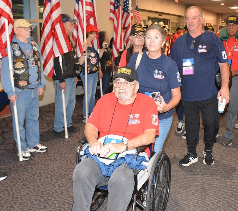 Nancy Kelley '05SCE, a Marine Corps veteran, with Edward DelSignore.