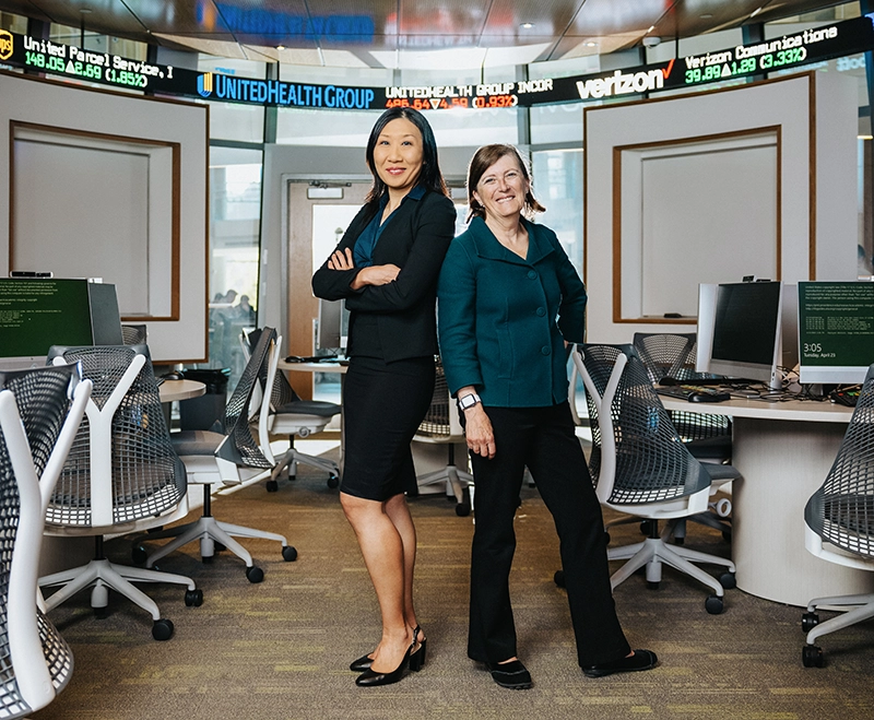 Liu Wang, Ph.D., Ruane Endowed Professor of Finance, with Sylvia Wang, Ph.D., professor of finance and interim provost and senior vice president for academic affairs.